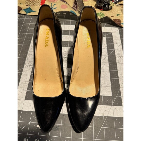 Prada heels size 39 - Picture 1 of 3